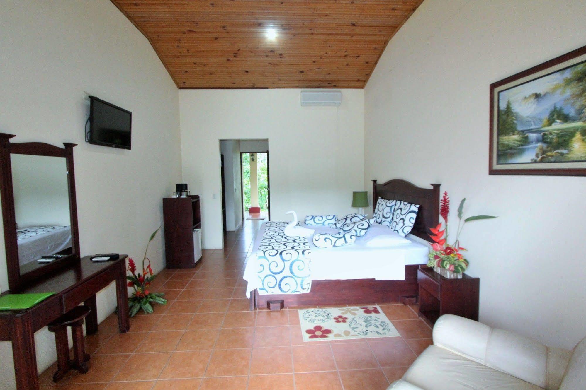 Hotel Monte Real La Fortuna Exteriör bild