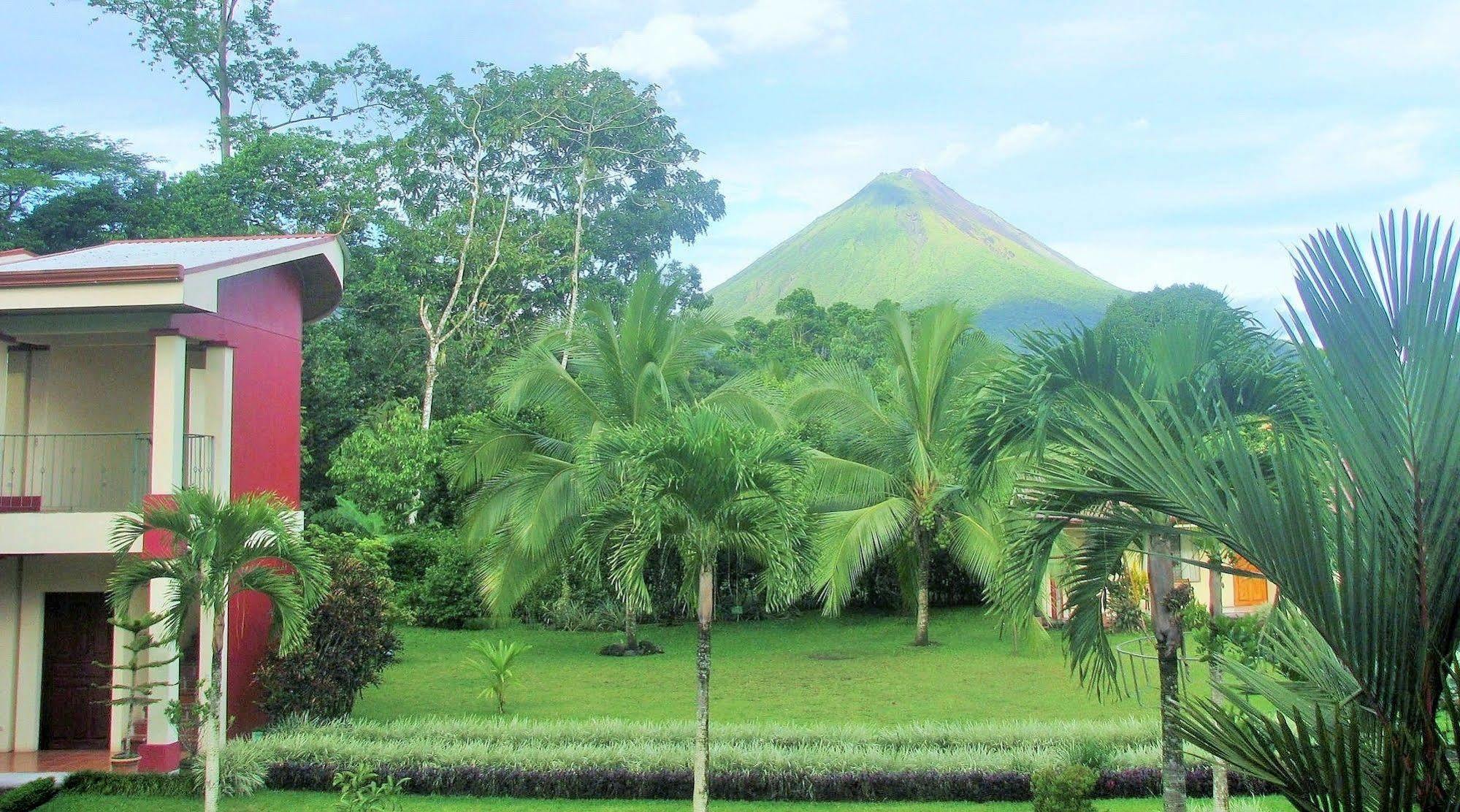 Hotel Monte Real La Fortuna Exteriör bild